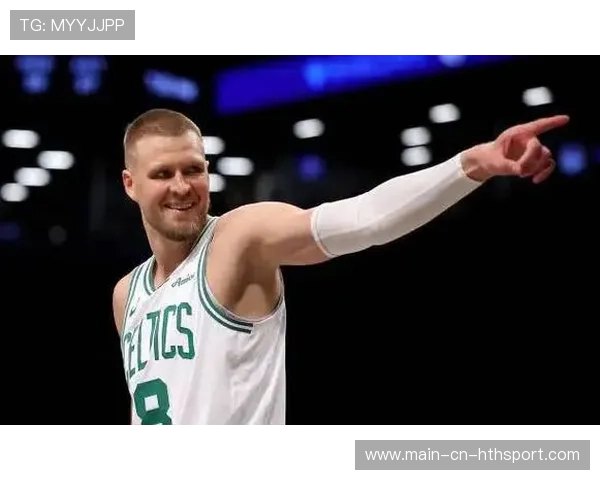 波尔津吉斯高位拔起命中，金州空间直接拉开