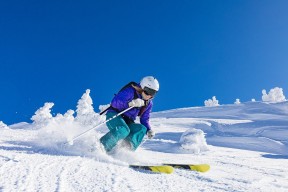 华体会真人-CBA赛场的中国故事正在上演，cba 中国篮球