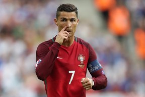 hth最新入口-NBA常规赛最新积分榜：雷霆8连胜稳居第1，勇士第6，快船第10，2021nba常规赛积分